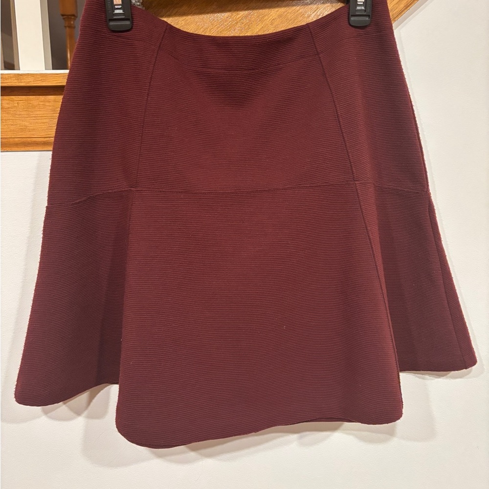 LOFT Flared A-line skirt - Burgundy